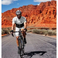 Casque Abus Viantor Rose Fuchsia -Vélo Accessoires Offres casque abus viantor rose fuchsia 3